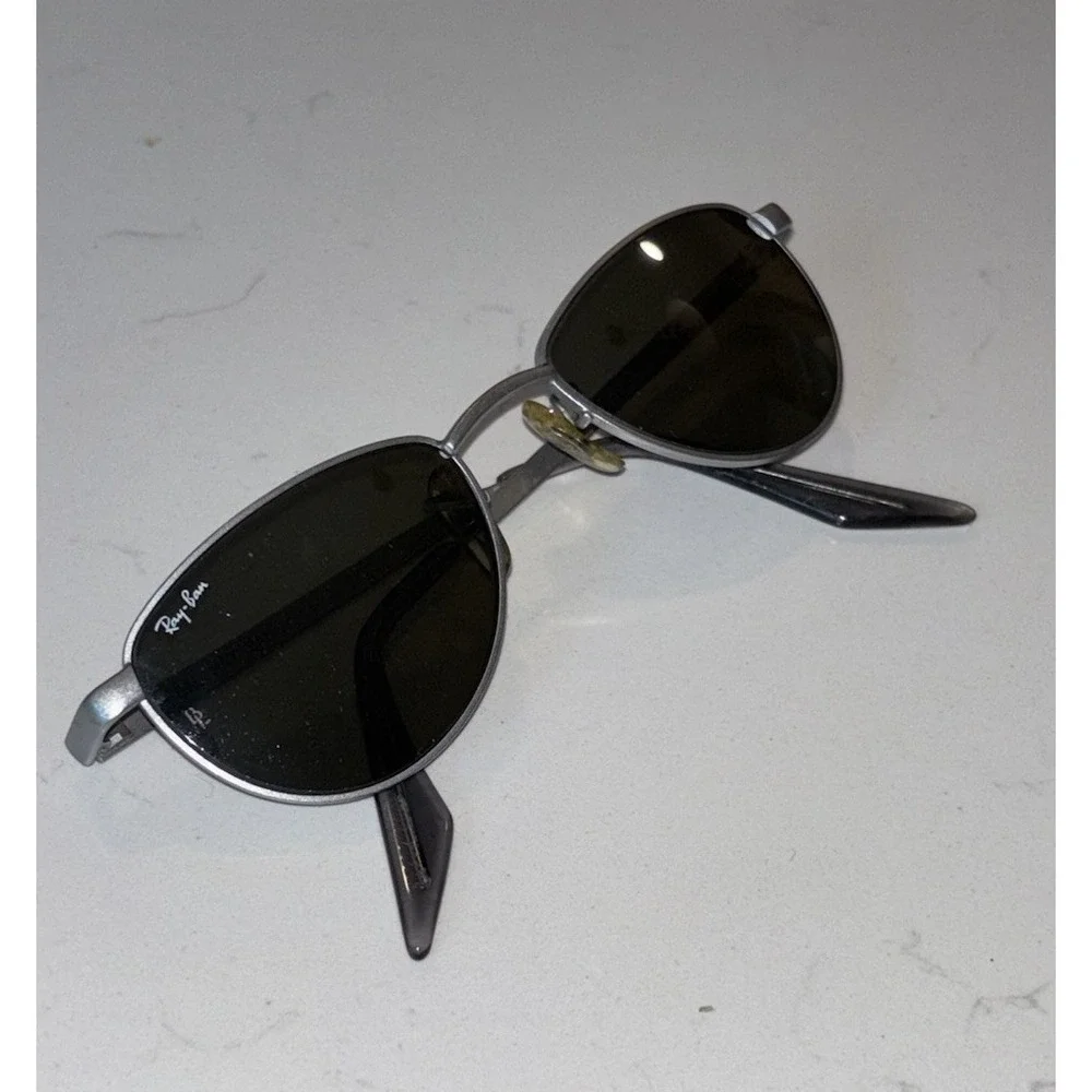 Vintage B&L Ray-Ban W2322 Sidestreet Gridlock sunglasses